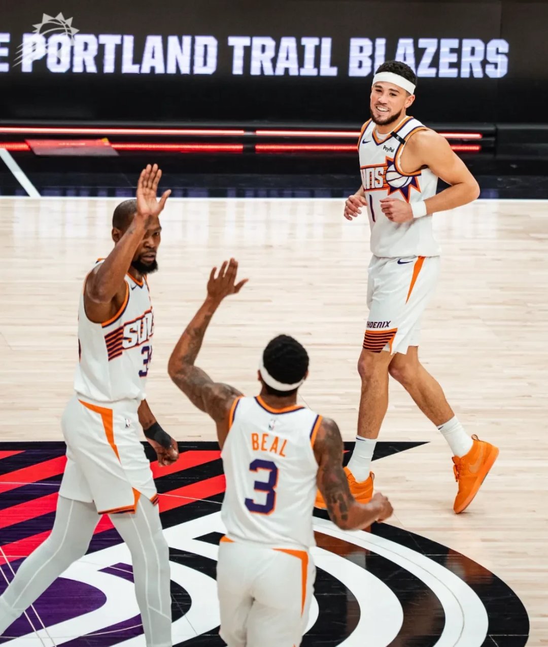 太阳队客场力克骑士队，取得宝贵胜利的简单介绍