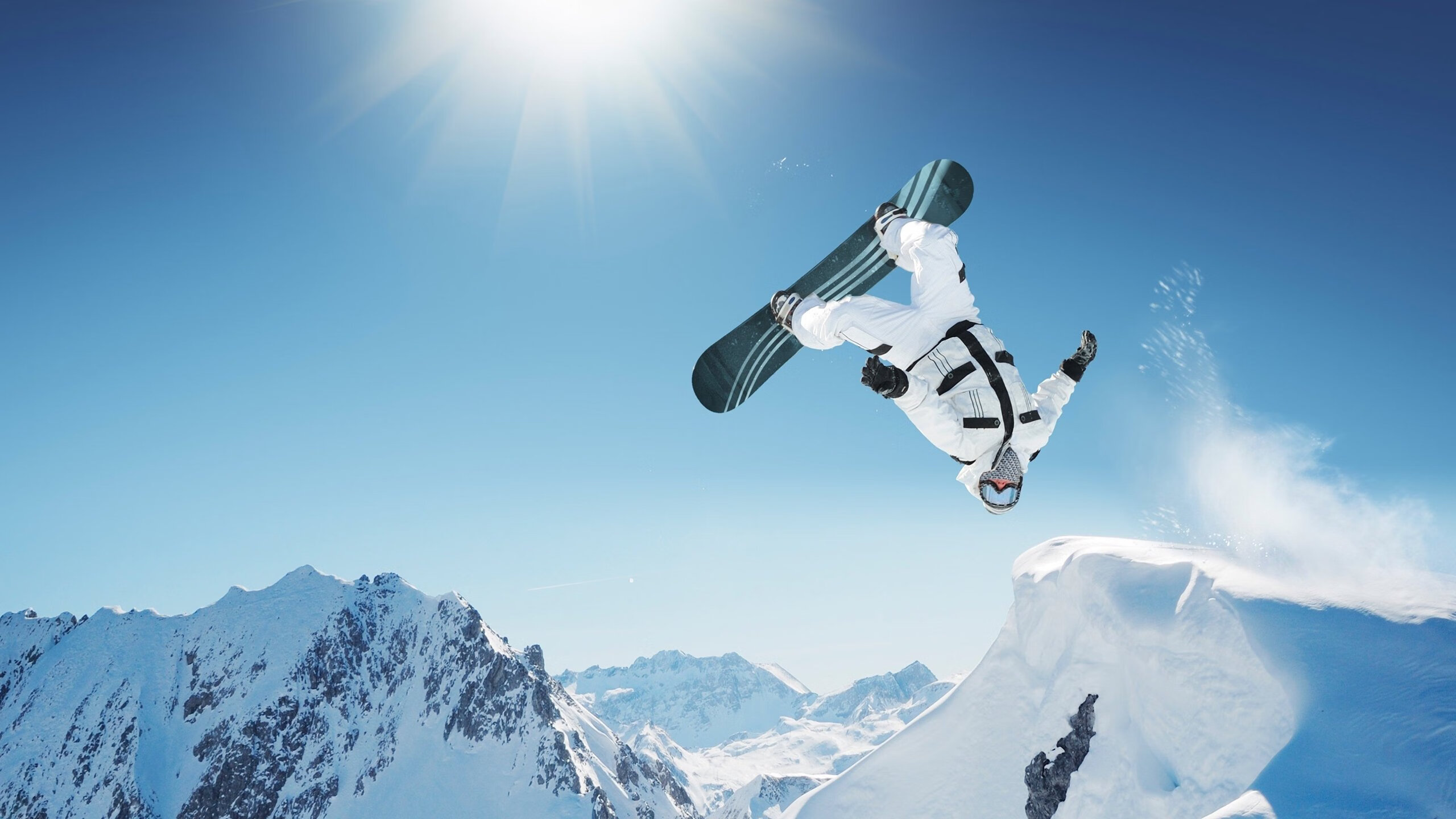 绿茵双城记，萨拉赫的节奏魔法与皇马的东方迷雾